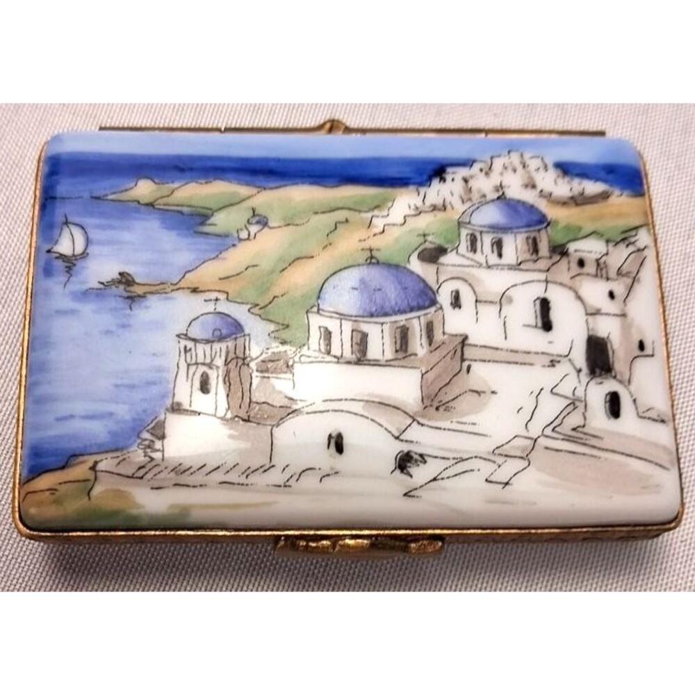 Vtg Limoges Peint Main Trinket Box Postcard Souvenir de Santorini Greece Heart